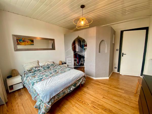 PAU ST CRICQ - T3 de 71.43 m² au 5e étage avec belle vue dégagée
