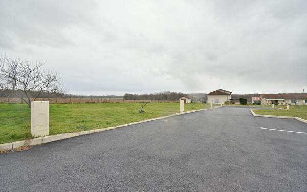 Terrain à vendre
