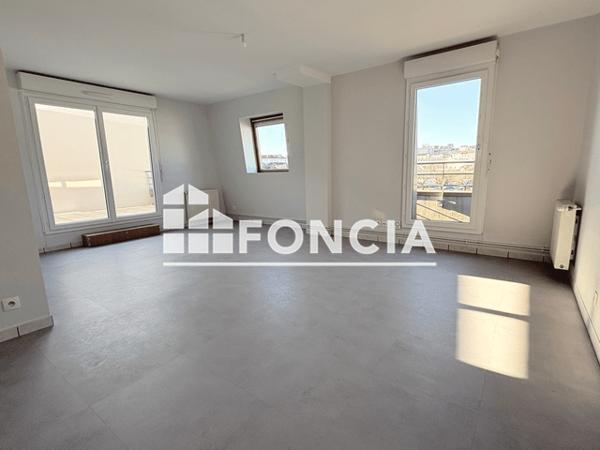 Location Appartement 5 pièces 125.6 m² - ENTREE B Limoges 87000