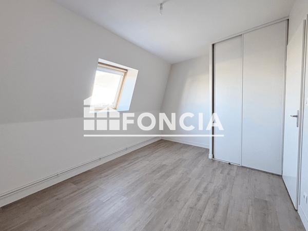 Location Appartement 5 pièces 125.6 m² - ENTREE B Limoges 87000