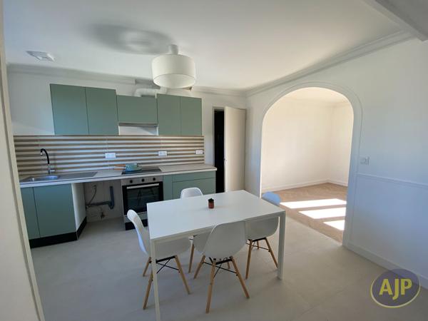 Maison à louer Boussay : 5 pièces, 73m² avec 3 chambre(s) à 900€ - AJP Immobilier Clisson