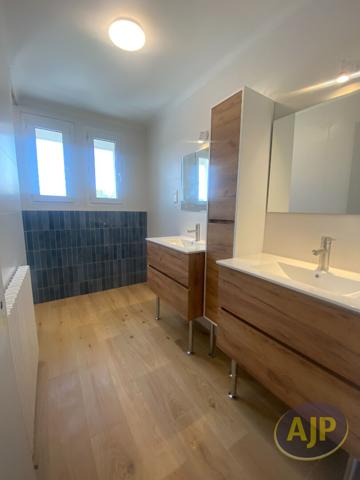 Maison à louer Boussay : 5 pièces, 73m² avec 3 chambre(s) à 900€ - AJP Immobilier Clisson
