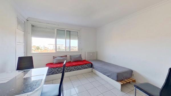 Appartement
         4 pièces
        - 65 m² Exclusivité 60 000 € *