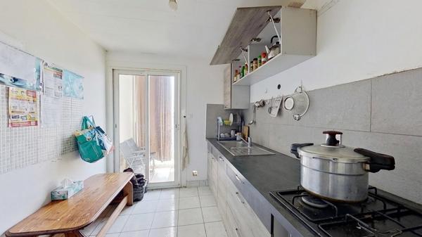Appartement
         4 pièces
        - 65 m² Exclusivité 60 000 € *