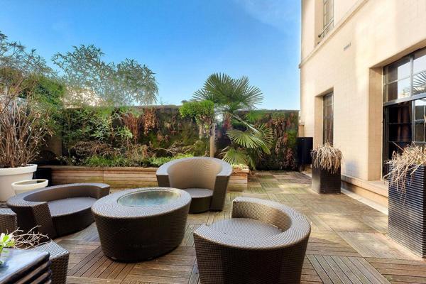 Appartement à vendre  5 pièces - 154 m2 PARIS - 75008