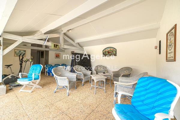 Maison à Eymet, 24500 - 10 pièces 400m²