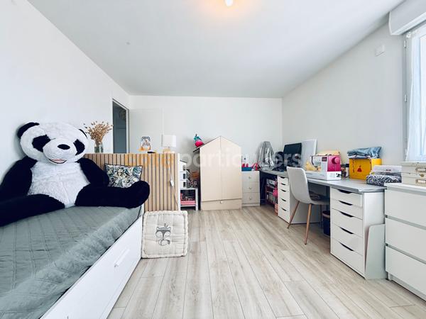 Vente
                Maison125 m² - 6 Pièces -
                    AGNEAUX (50180)