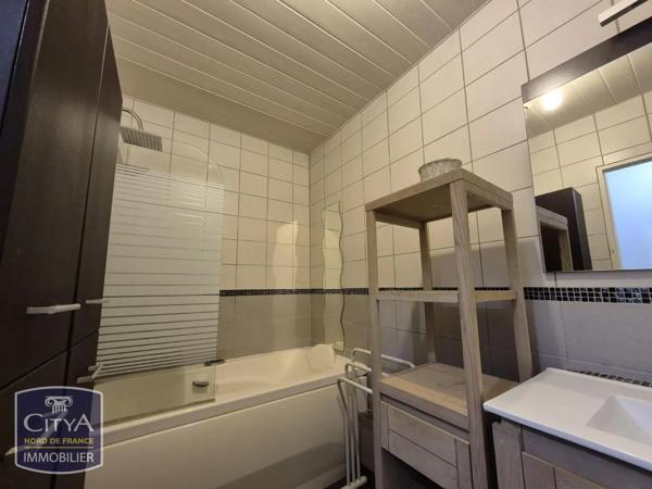 Maison à louer 4 pièces 83.16m² Loon-Plage (59279)