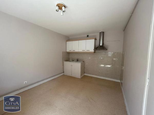 Appartement à louer 6 pièces 124.85m² Tulle (19000)