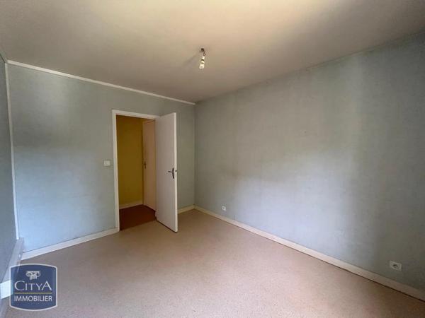 Appartement à louer 6 pièces 124.85m² Tulle (19000)