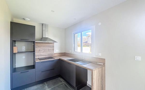 Maison à louer    4 pièces •  Tournon-sur-Rhône