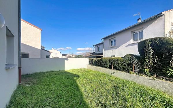 Maison à louer    4 pièces •  Tournon-sur-Rhône