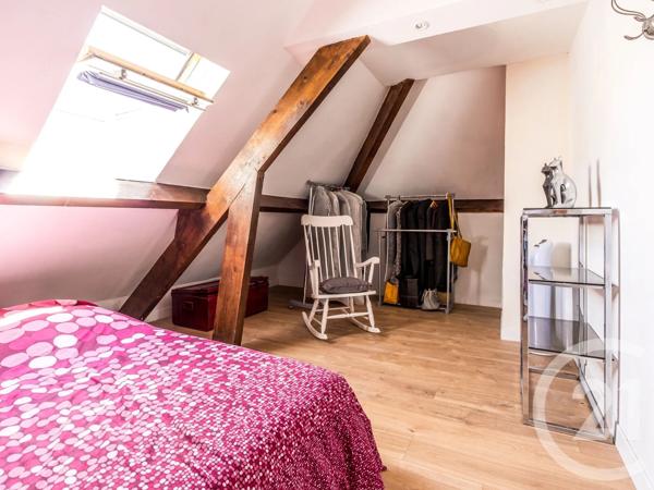Maison à vendre  6 pièces - 119,36 m 2   TREVOUX  - 01