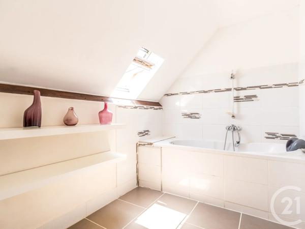 Maison à vendre  6 pièces - 119,36 m 2   TREVOUX  - 01