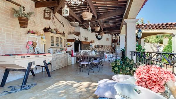 Terrain à bâtir à Gignac-la-Nerthe avec piscine - 269 000 €