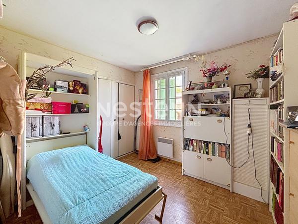 Bouc Bel Air - 4 pièce(s) - 84.75 m2 - secteur La salle, 1169m² de terrain, piscine, grand sous sol de 90m²