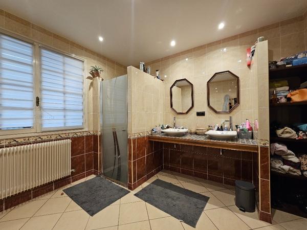 Maison à vendre 16440 Mouthiers Sur Boeme 6 pièce(s) 159 m2