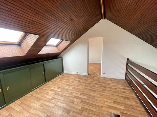 À louer : Appartement 2 pièces à Saint Quentin quartier d'Isle.