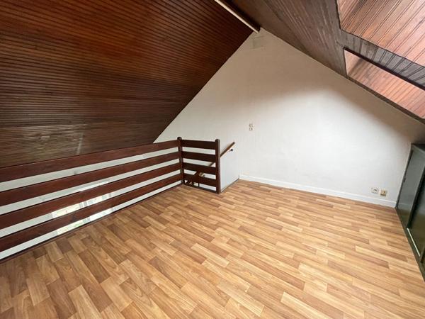 À louer : Appartement 2 pièces à Saint Quentin quartier d'Isle.