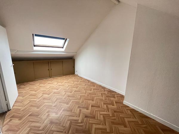 À louer : Appartement 2 pièces à Saint Quentin quartier d'Isle.