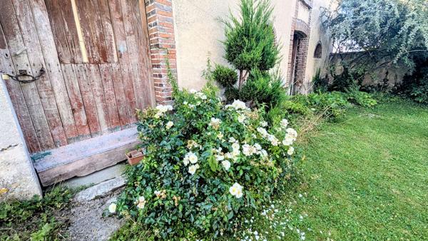 Maison entièrement rénovée, avec dépendances et vergers à 10 min de Romilly-sur-Seine
