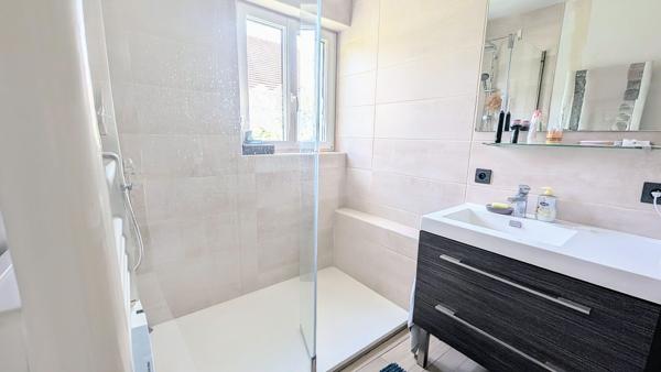 Maison entièrement rénovée, avec dépendances et vergers à 10 min de Romilly-sur-Seine