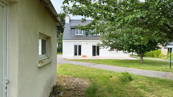 BADEN -Maison néo bretonne avec potentiel d'évolution sur belle parcelle