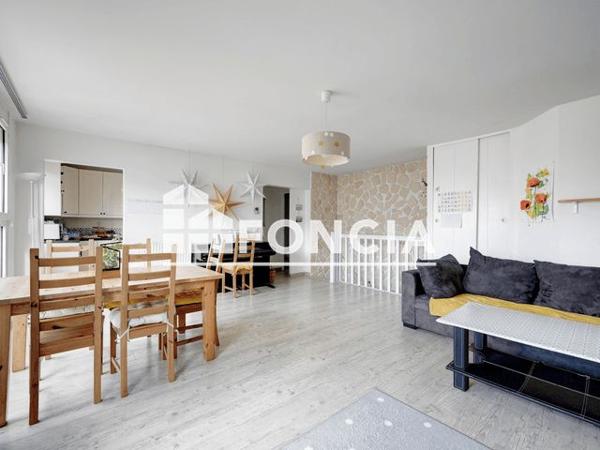 À vendre Appartement 4 pièces 83.59 m² - Le Plessis-robinson 92350