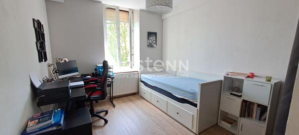 Charmant appartement 3 pièces à vendre à Étampes, proche RER C et écoles avec un parking, une cave et un grenier