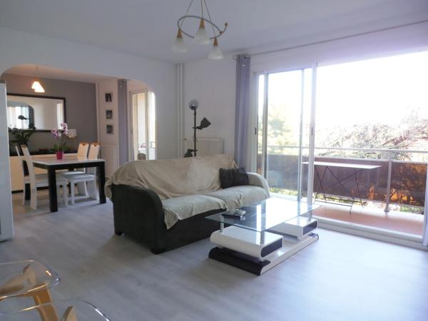 Appartement à Vendre 5 pièces MARSEILLE 10EME ARRONDISSEMENT