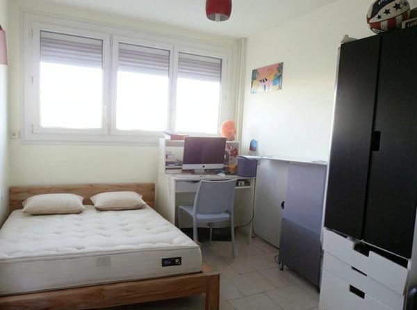 Appartement à Vendre 5 pièces MARSEILLE 10EME ARRONDISSEMENT