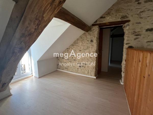 Maison à Fresnay-sur-Sarthe, 72130 - 5 pièces 140m²