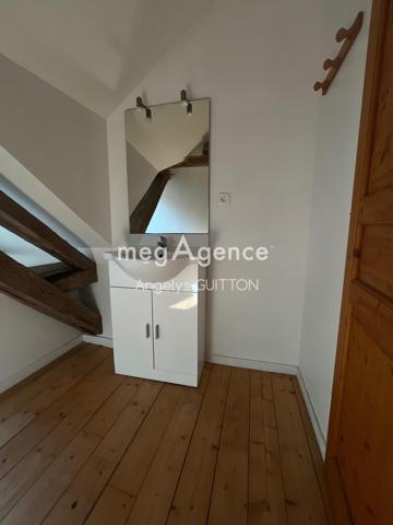 Maison à Fresnay-sur-Sarthe, 72130 - 5 pièces 140m²