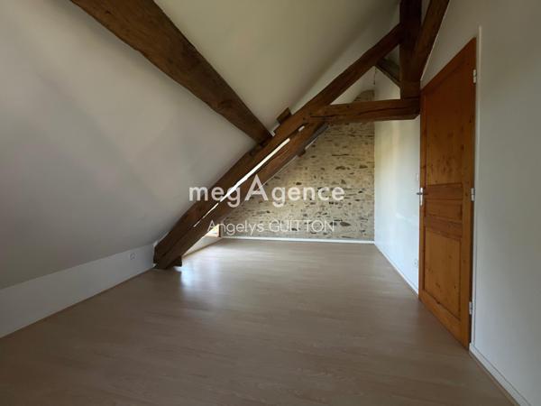 Maison à Fresnay-sur-Sarthe, 72130 - 5 pièces 140m²