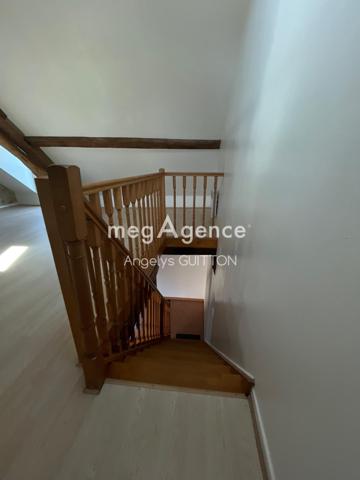 Maison à Fresnay-sur-Sarthe, 72130 - 5 pièces 140m²