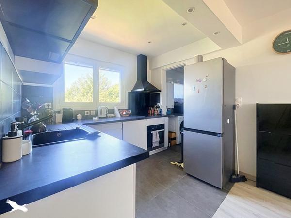 Appartement à vendre 234 300 € Pessac 4 p 64 m² DPE D