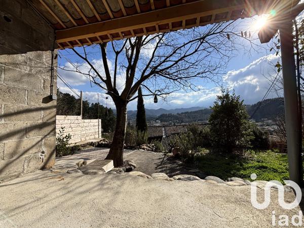 Maison rustique 4 pièces de 93 m² à Vals-les-Bains (07600)
