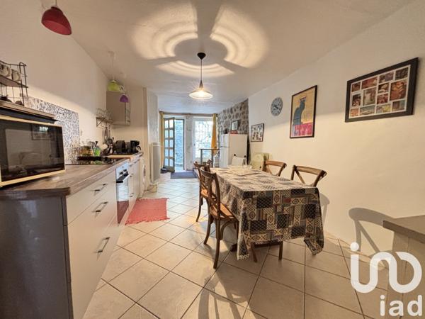 Maison rustique 4 pièces de 93 m² à Vals-les-Bains (07600)