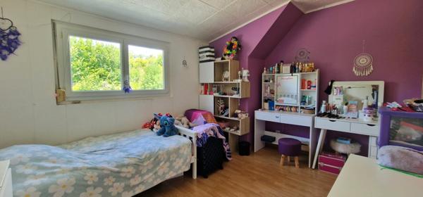 Maison avec 4 chambres garage et jardin