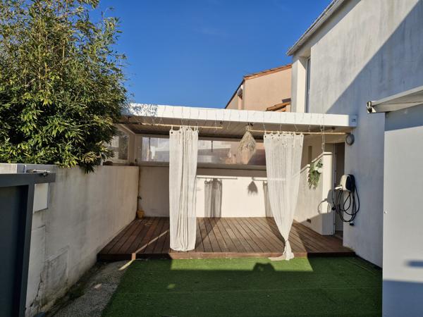 VILLA 4 CHAMBRES AVEC PISCINE ESPACE EXTERIEURS, PRESTATIONS HAUT DE GAMME La Grande-Motte (34280)