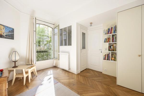 Appartement Paris 18e - ABBESSES / LEPIC