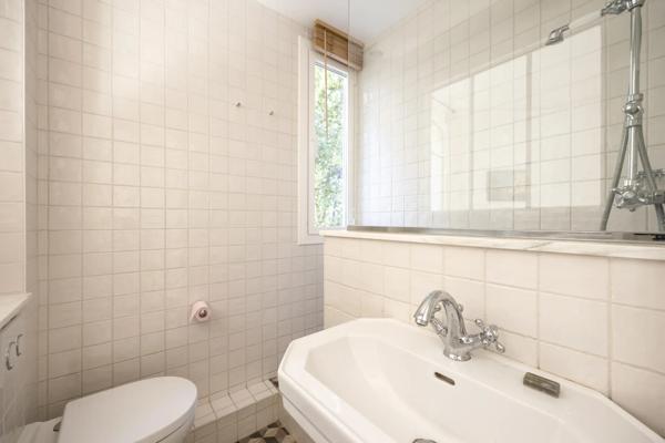 Appartement Paris 18e - ABBESSES / LEPIC