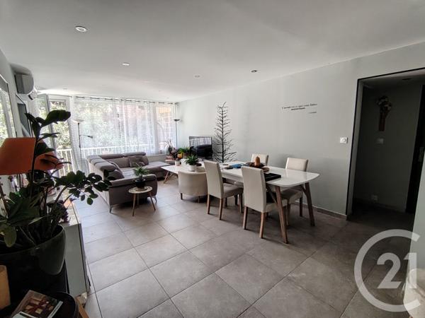 Appartement F4 à vendre  4 pièces - 81 m2 NIMES - 30