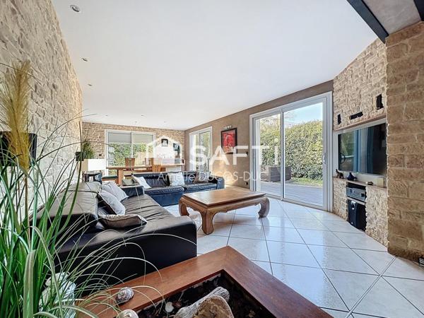 Maison 6 pièces 150 m² - PESSAC (33600)