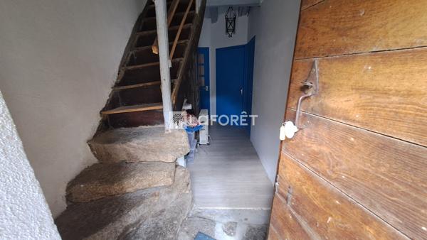 Achat maison Chaudes-Aigues - 4 pièce(s) - 80 m² - 45 000 €