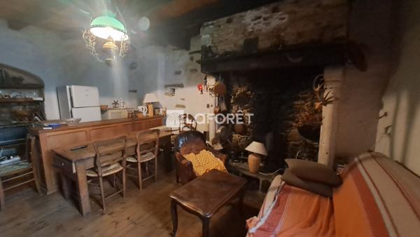 Achat maison Chaudes-Aigues - 4 pièce(s) - 80 m² - 45 000 €