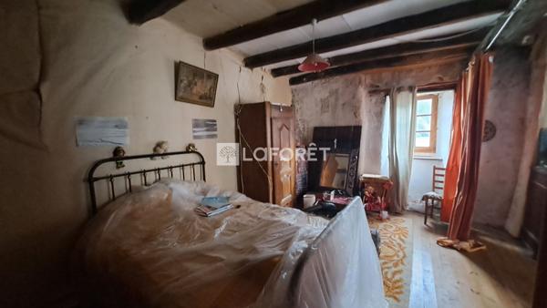 Achat maison Chaudes-Aigues - 4 pièce(s) - 80 m² - 45 000 €