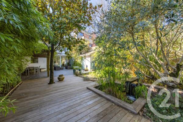 Maison à vendre  11 pièces - 259,36 m2 BORDEAUX - 33