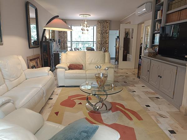 APPARTEMENT 5 PIECES CENTRE DE AVON BERNARD PALISSY