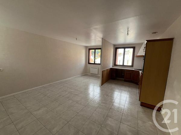 Maison à vendre  3 pièces - 73,80 m2 FOUGEROLLES DU PLESSIS - 53